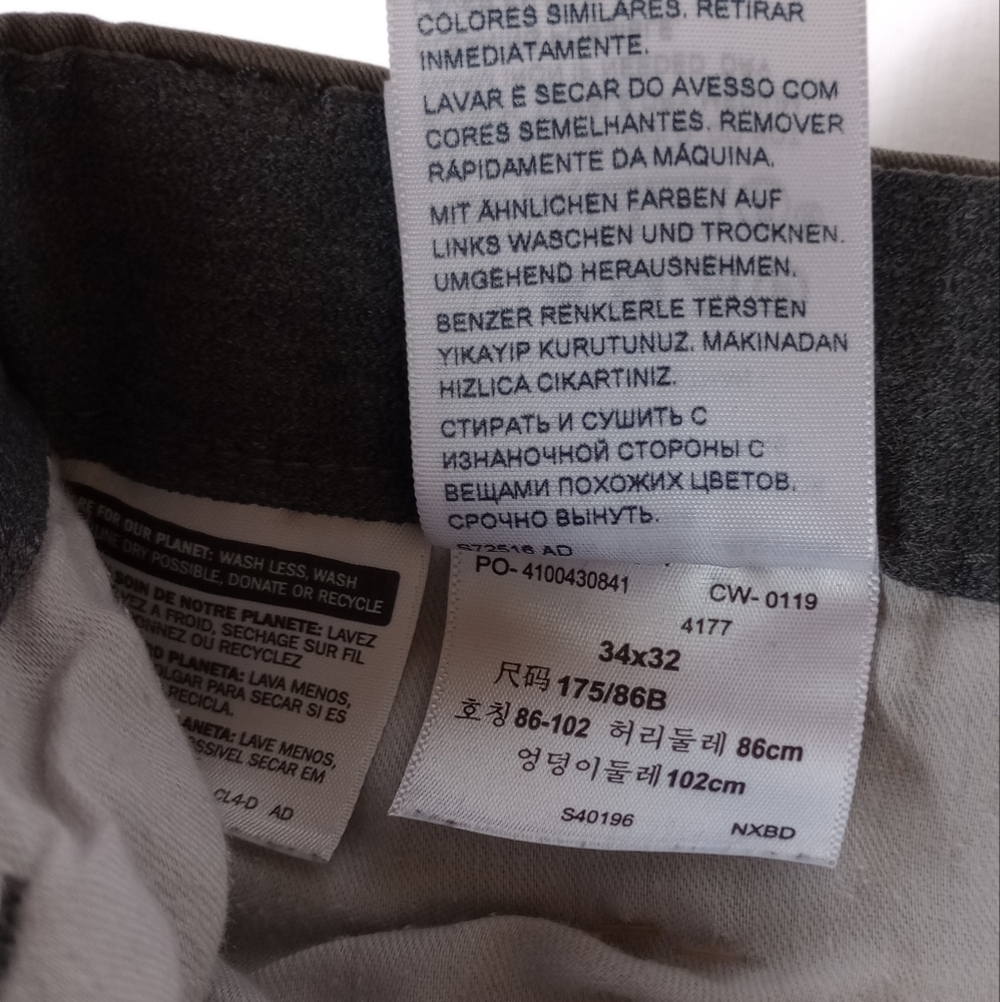 Dockers▪️34x32 Straight Fit Grey Khaki Pants - Picture 8 of 9